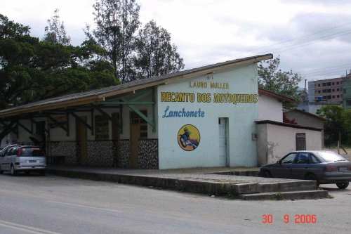 21 da recém-criada Rede Ferroviária Federal S.A - RFFSA. Em 1975, oficialmente, o nome Dona Teresa Cristina desaparece e ela se transforma numa das Superintendências Regionais da RFFSA.