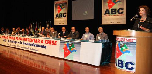 AGENDAS DE TRABALHO DECENTE Agenda Regional pelo Trabalho Decente ABC/SP (no Seminário ABC do Diálogo e do