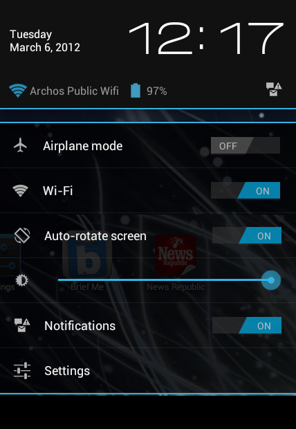 Интерфейс Android TM Быстрые настройки - Airplane mode: Активация/деактивация всех беспроводных соединений, в частности, во время авиаперелета. - WiFi: Включение/выключение соединения Wi-Fi.