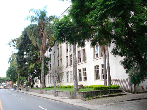 Já na década de 1980, a CEU promoveu o Segundo Festival da Canção Universitária, que reuniu jovens de todo o estado do Paraná.