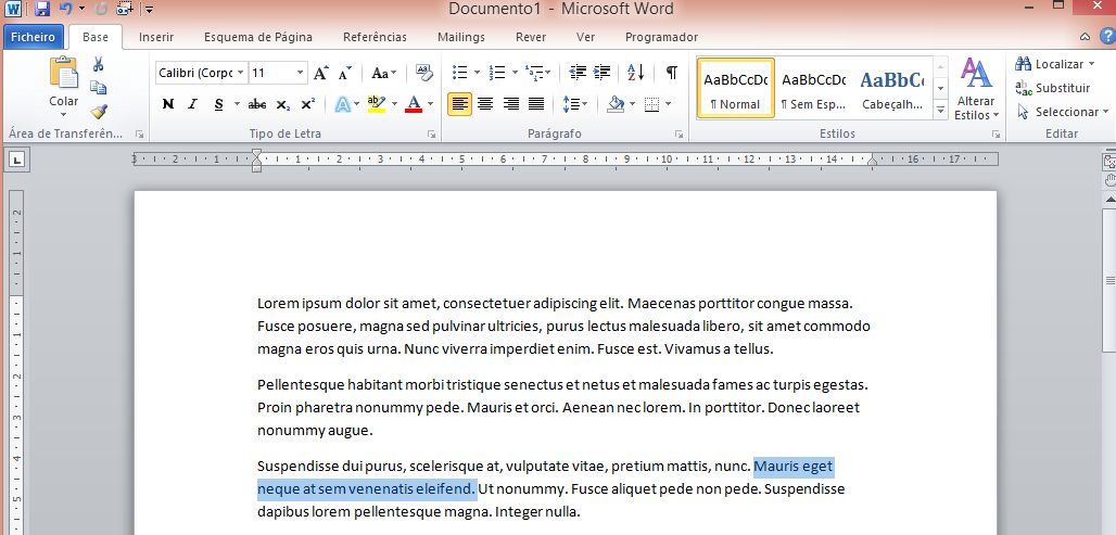 ELABORADO POR MARCO SOARES 14 CTRL+clique para selecionar uma frase Para selecionar uma frase bastar usar a tecla CTRL ao