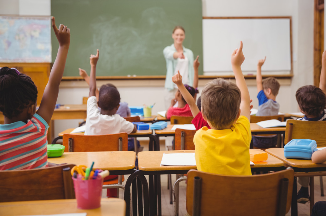 26 BEM-VINDO AO BASELBIET! ENSINO PÚBLICO cultura e língua do seu país de origem. A frequência destas aulas é facultativa, mas altamente recomendada.