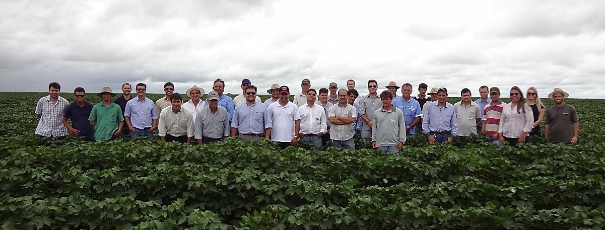 Foto 14. Participantes do tour na Faz. Taquary (Rene Migliavacca) em São Gabriel do Oeste.