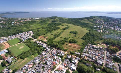 d Média ocupação com ambientes naturais Morro do Osso, Morro do Sabiá e Praia de Ipanema. Pedra Redonda - Aqui a paisagem assemelha-se àquela de uma cidade do interior.