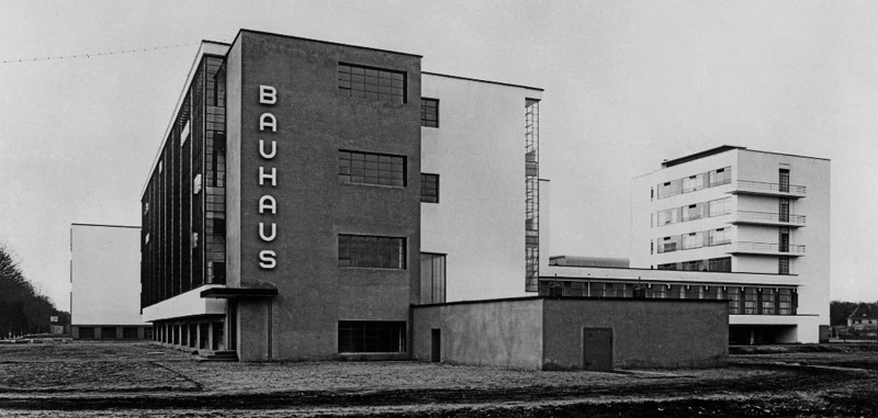 Bauhaus - Dessau, 1925 Dessau, cidade industrial em rápida expansão, na periferia de Berlim.