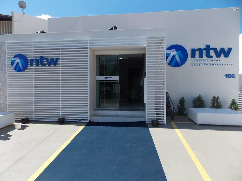 12. R$ 14,9 mil NTW Contabilidade (NTW Contabilidade/Divulgação) A marca de escritórios de contabilidade e gestão empresarial NTW Contabilidade tem quatro nanofranquias no modelo home
