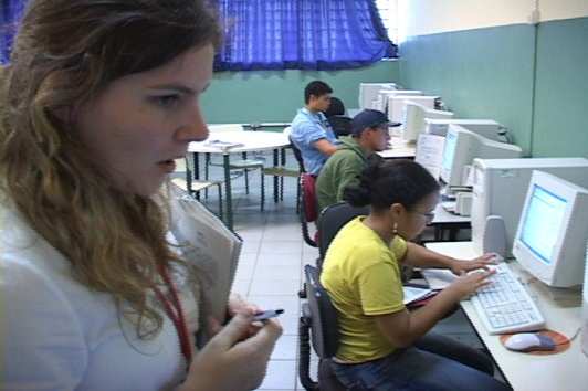 Sala de Informática Atividades - Dicas de uso de ferramentas de informática para melhoria da vida escolar e profissional.