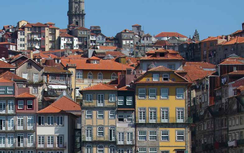 IN Para quem deseja conhecer a fundo a Cidade Invicta, o Pestana Vintage Porto Hotel tem a localização ideal.