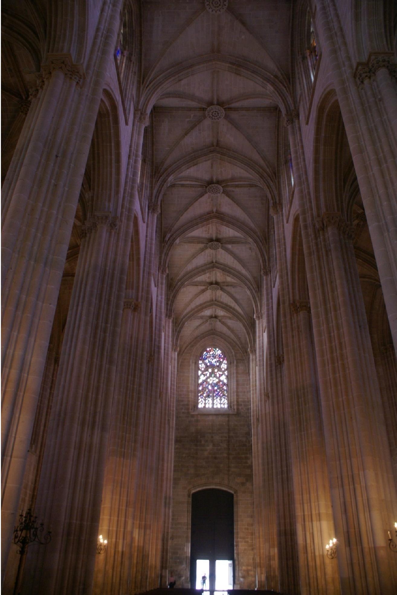 Igreja do Mosteiro da Batalha Mestre Afonso Domingues Ex-voto em agradecimento à vitória portuguesa na