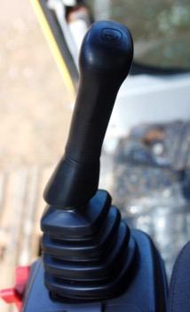 Cabine Joysticks LG6225E HYUNDAI R220LC-9S DOOSAN DX225LCA Tipo Semi-longo Longo Longo Facilidade de controle +++ ++ +