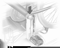68 Arrumação Preparar a bicicleta para ser presa Prender uma bicicleta ao sistema de transporte traseiro Advertência A largura máxima da pedaleira é 38,3 mm e a profundidade máxima é 14,4 mm.