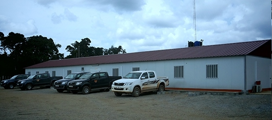Alojamento Base de Vida Local: Oyala, Guiné Equatorial Aplicação de módulos préfabricados em mais uma obra de referência da no continente africano.