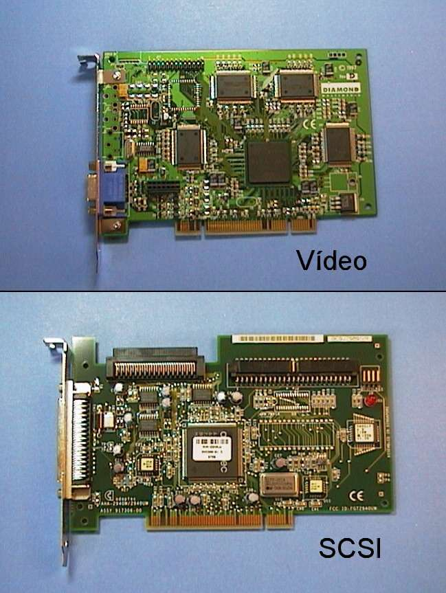 5-48 Como montar, configurar e expandir seu PC Figura 5.56 Slots PCI. Nos slots PCI, conectamos placas de expansão PCI.