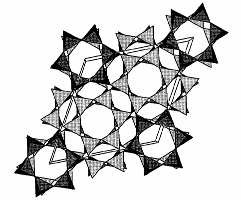 33 2.4.1. Estrutura cristalina dos materiais de expansão térmica negativa Segundo Tao et al.