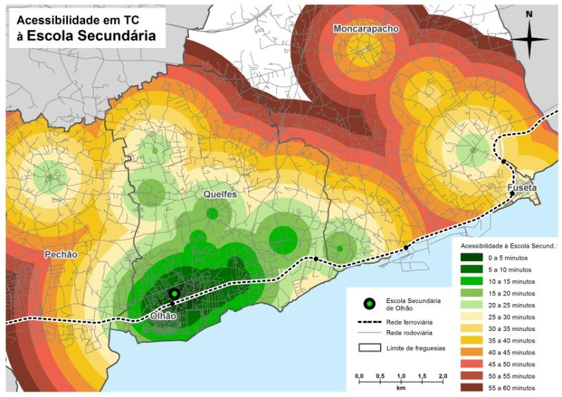 Figura 30 Isócronas de distância em transporte coletivo a partir do Escola Secundária de Olhão Cerca de 61% da população do concelho reside a menos de 15 minutos de distância em TC da escola