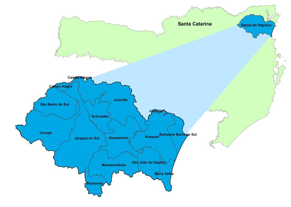 parte da bacia, mas foi inserido para fins administrativos de seus recursos hídricos. A área da Bacia do Itapocu é de 3.160 km² e o perímetro da bacia em 355 km.