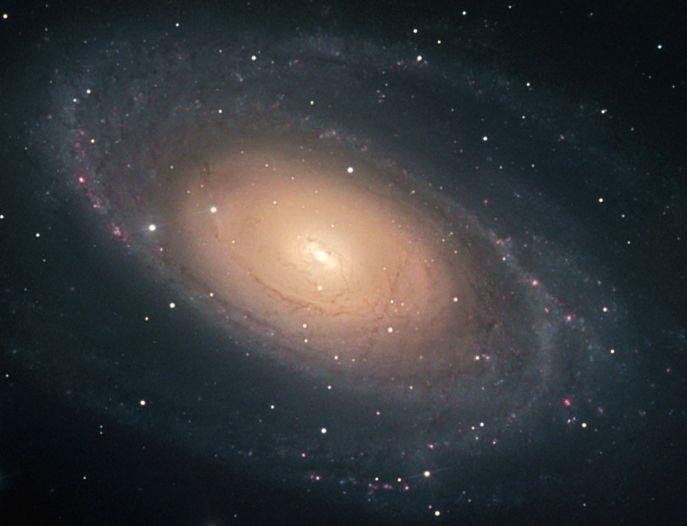 M81: uma galáxia