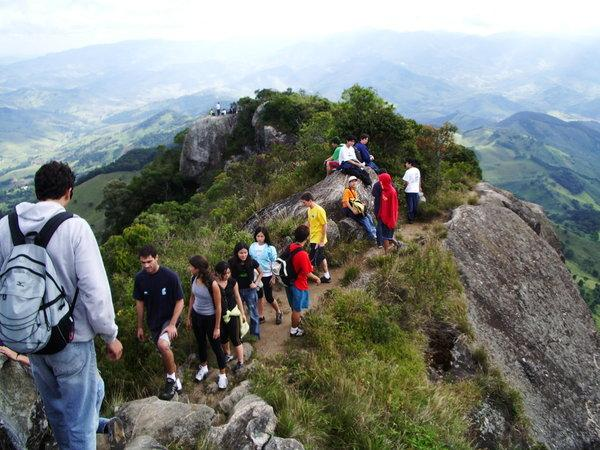 Sênior e Guia (Tropa) IDADE: 15 a 17