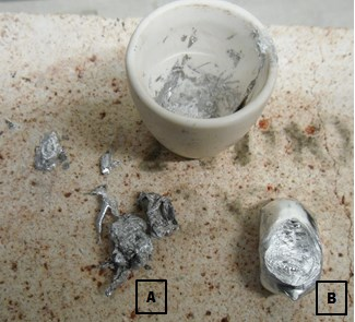 Capítulo 3 Figura 73 Resultado final da mistura de alumínio puro (B) com o alumínio pirolisado a 650ºC (A).