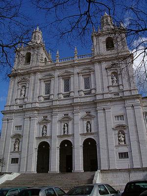 AS VERTENTES ESTRANGEIRAS E a Igreja Herreriana (Juan Herrera), São Vicente, Lisboa, 1582-90. Contendo duas torres.