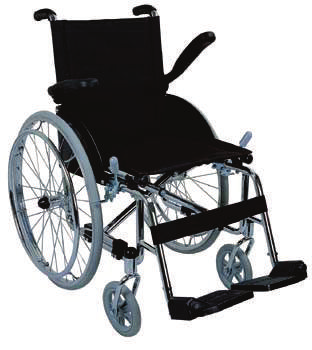 Cadeira de Rodas 48 Cadeira de rodas com estrutura em aço pintada em epoxy na cor preta (encosto, assento e descansa pés), rodízios