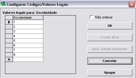 Para a variável Escolaridade, em Campo ou Variável clique em opção para definir o tipo da sua variável. Ex: tipo number #.