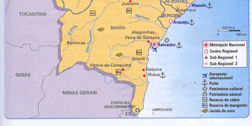 Veto posição e veto deslocamento 2 S 1 S 2 Qual a distância ente Recife e São Luís? S 1 e S 2 são alguns dos deslocamentos possíveis. Esses deslocamentos são chamados de deslocamentos escalaes.