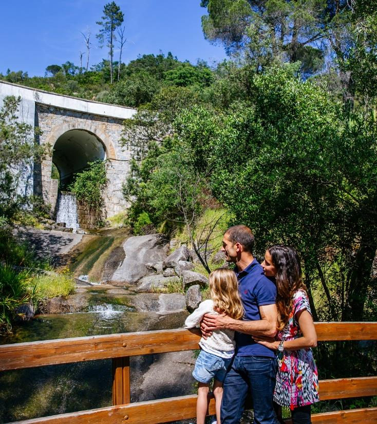 Para famílias A área das Suites Familiares foi criada para satisfazer as necessidades mais exigentes das famílias.