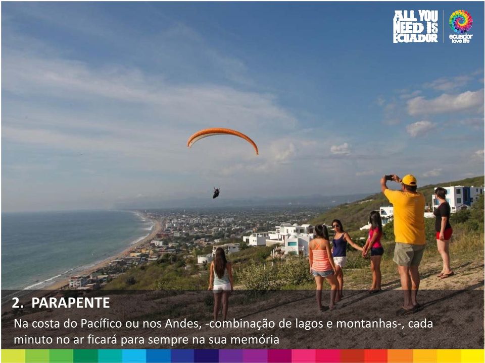 combinação de lagos e montanhas,