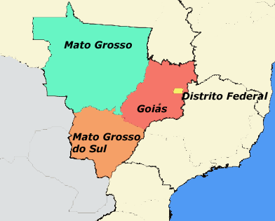 CARACTERÍSTICAS PRINCIPAIS A região Centro-Oeste é uma das cinco regiões brasileiras estabelecidas pela divisão territorial promovida pelo Instituto Brasileiro de Geografia e Estatística (IBGE),