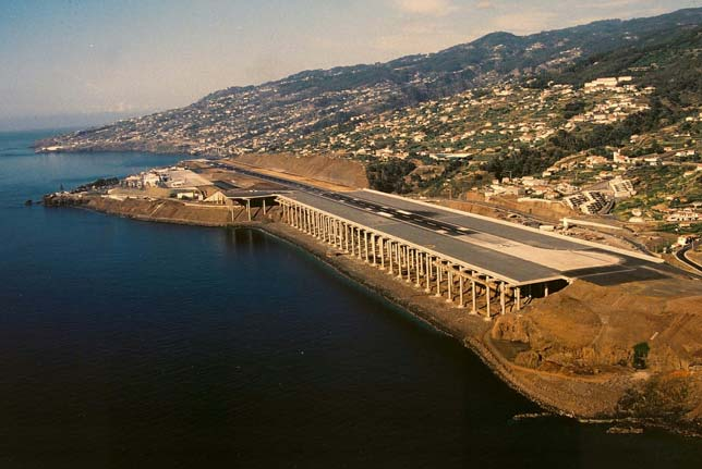 DATAS HISTÓRICAS DO BETÃO ARMADO em Portugal: 1963 Ponte da Arrábida Edgar Cardoso (1913-2000) 1974 - Cahora Bassa Hidrotécnica Portuguesa