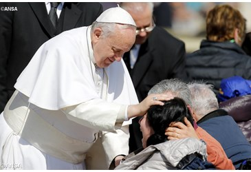 Papa: a saúde é um direito de todos O Papa Francisco recebeu em audiência, nesta sexta-feira (10/02), na Sala