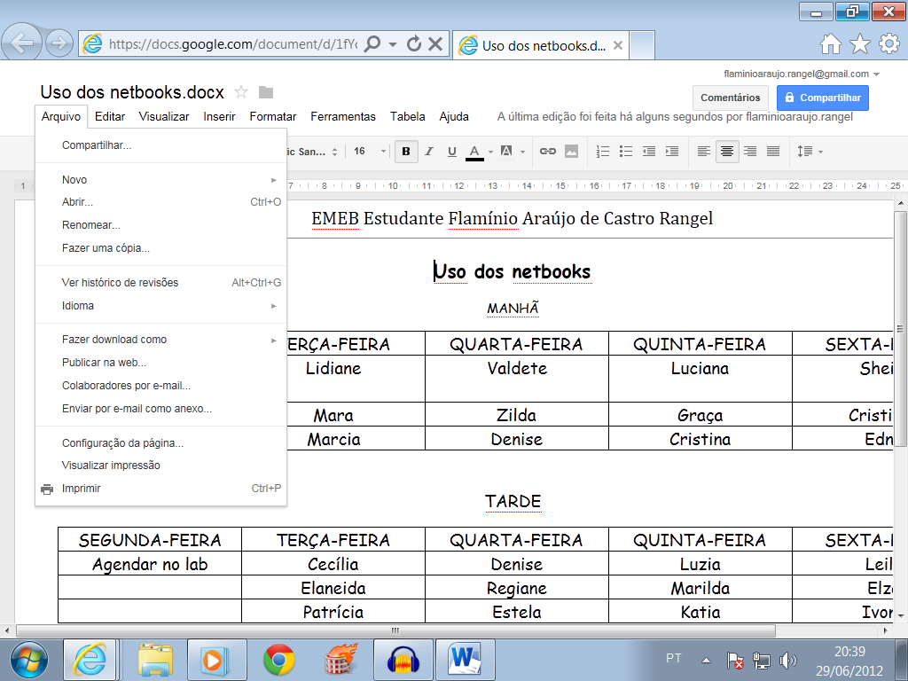 2. Se você estiver abrindo o documento em um computador com o sistema operacional Windows, escolha a opção Microsoft