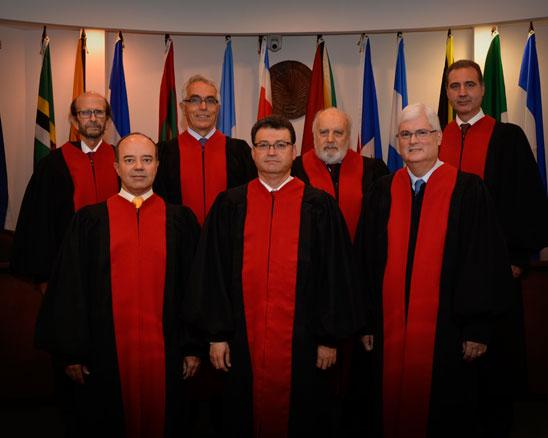 Para o ano de 2014 a composição da Corte foi a seguinte (em ordem de precedência): 5 Humberto Antonio Sierra Porto (Colômbia), Presidente Roberto de Figueiredo Caldas (Brasil), Vice-Presidente Manuel