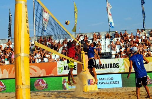 Voleibol de Praia Esteves/Joana Gonzalez.
