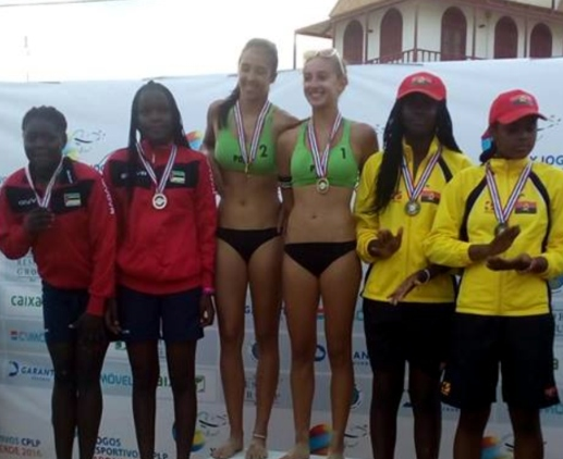 Voleibol de Praia Portugal conquista ouro nos X Jogos CPLP medalha de ouro e Inês Pereira e Valéria Rodrigues foram medalhadas com a prata.
