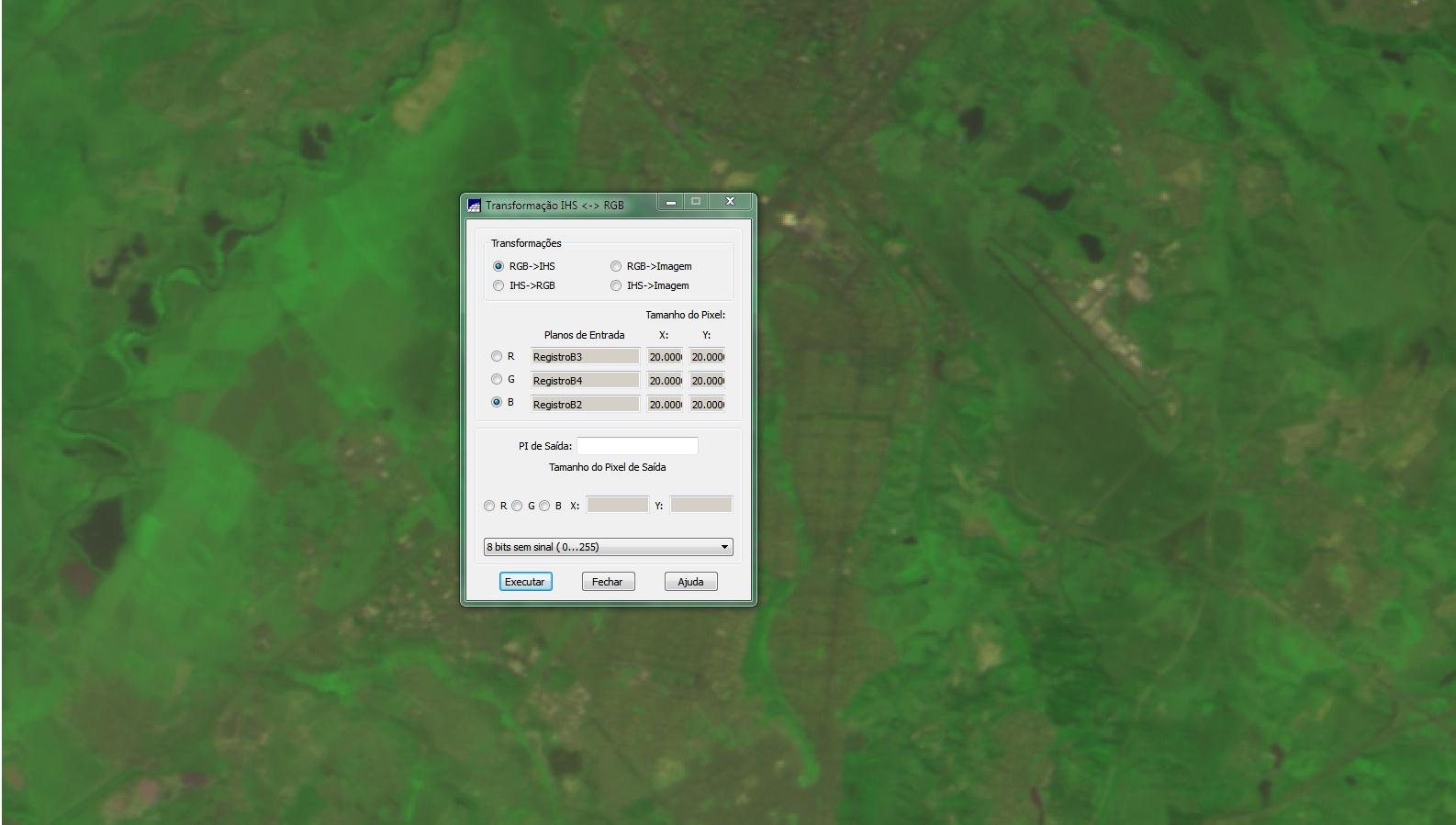 As imagens registradas e realçadas foram utilizadas para realização de procedimentos de fusão IHS.