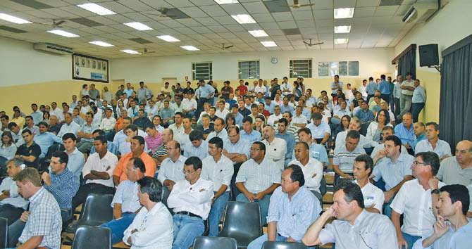 Greening em discussão Um dia dedicado ao debate sobre a doença mais preocupante da citricultura nos últimos anos.