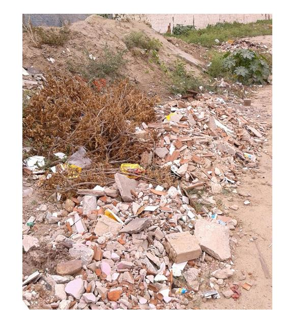 Figura 2 Área de bota-fora para Resíduos de Construção Civil no bairro da Liberdade Fonte: Própria, 2015.