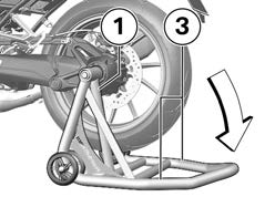 3 4 z Manuseamento Pressionar o cavalete de apoio 1 com cuidado para baixo até que a moto fique na vertical e os tubos de apoio 3 assentem por completo.