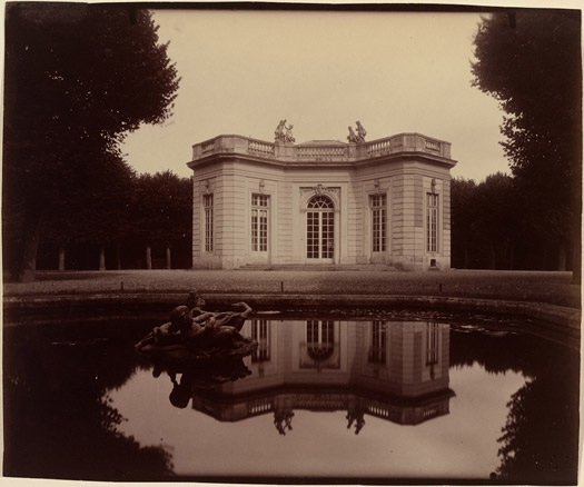 Trianon, Pavillon Français Versailles foi uma das mais importantes áreas fotografadas por Atget.