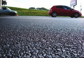 Neste ano, a indústria nacional de asfalto sente uma redução na busca pelo produto como um todo.
