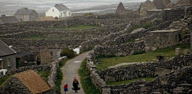 Kilkenny é reconhecida pela beleza de suas construções: casario, catedrais, pubs e o belíssimo Castelo.