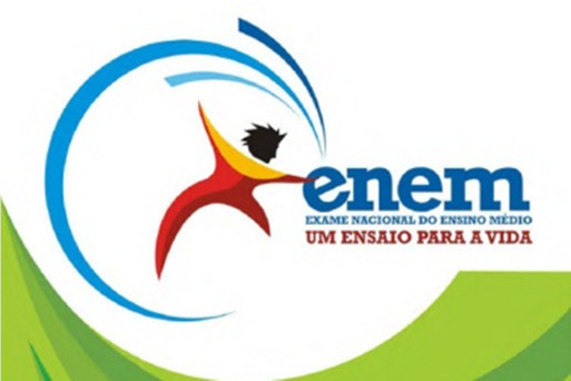 Em uma reunião de um grupo de trabalho tinha 28 alunos. Determine o número de meninas, se elas representam 3/7 do total de alunos. 3. Sabendo que 3/5 da idade de Roberta é 9 anos, determine a idade de Roberta.