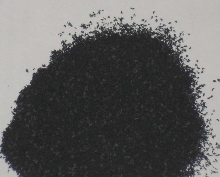 41 Figura 4.2 -Resíduo de EVA em pó proveniente da indústria calçadista.. Figura 4.3 - Ilustração do peneiramento mecânico usado para classificação granulométrica do EVAR.