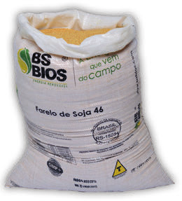 ovinos, equinos, suínos e caprinos. Sua composição altamente proteica e energética aliado a excelente palatabilidade o torna um importante produto para alimentação animal.