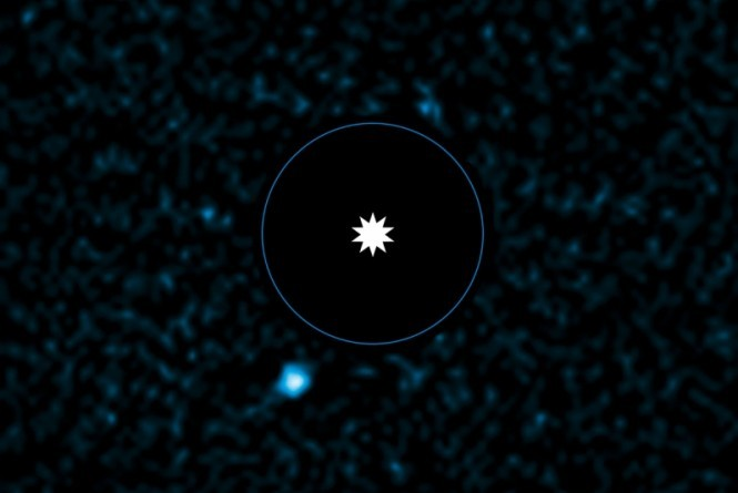 Fotografar Exoplanetas (Imagem direta) Apesar da dificuldade, já existem imagens diretas de planetas.
