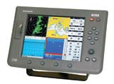 O Display multifunções permite visualisar 4 funcionalidades em simultâneo: GPS/Plotter, Sonda, Radar e instrumentos de navegação. Função de radar com antena de radar (n/incluída).