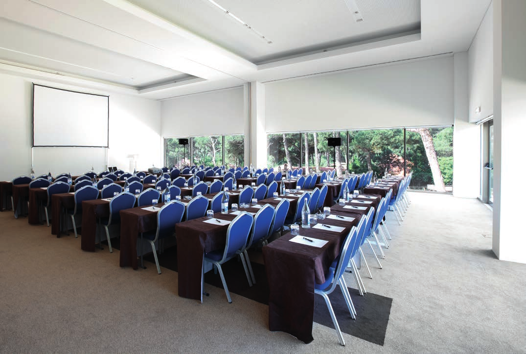 MARTIHAL CACAI FAMILY HOTEL A QUITA DA MARIHA, EM CACAI Lisbon Family Hotel um novo espaço com facilidades excecionais para eventos corporativos memoráveis em (Costa de