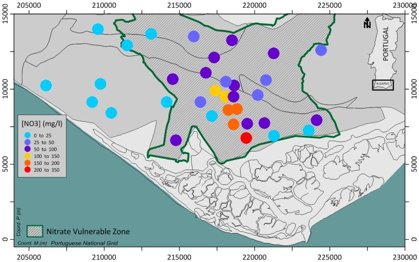 Campina de Faro (M12) Caso de estudo Adapted from Stigter et al (2009) Zona